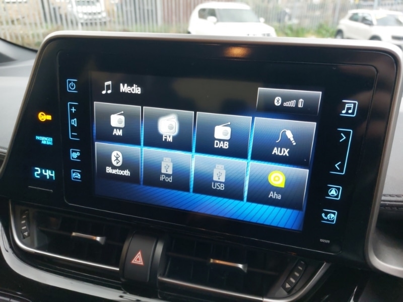 Used Toyota C-HR 2019 for sale - 76478927: Photo 13