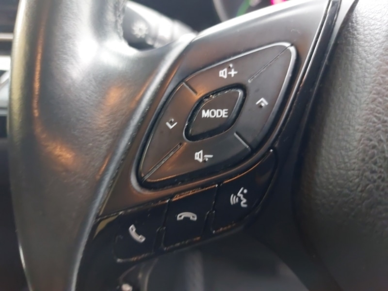 Used Toyota C-HR 2019 for sale - 76478927: Photo 16