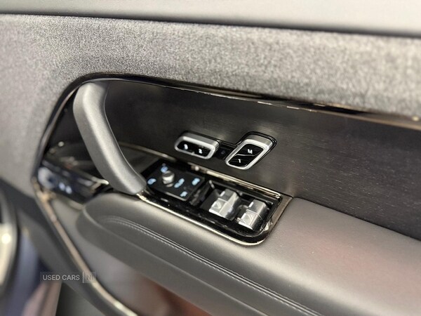 Used Land Rover Range Rover Sport 2024 for sale - 76061148: Photo 27