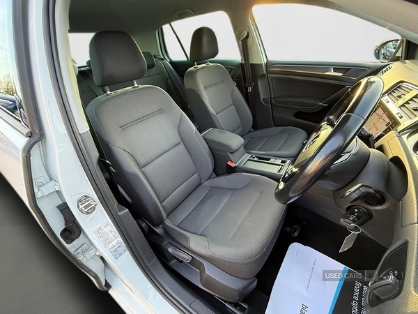 Used Volkswagen Golf 2019 for sale - 76715927: Photo 10