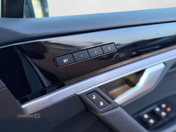 Used Volkswagen Touareg 2021 for sale - 76998532: Photo 25