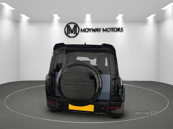 Used Land Rover Defender 2024 for sale - 76927241: Photo 12