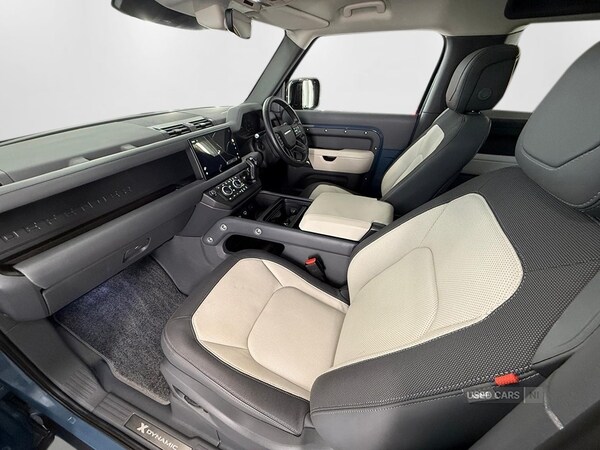 Used Land Rover Defender 2024 for sale - 76927241: Photo 15