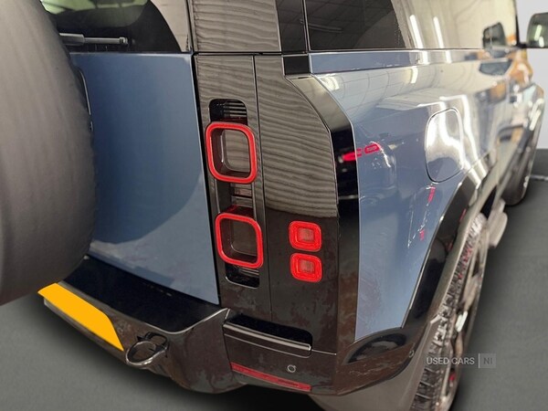 Used Land Rover Defender 2024 for sale - 76927241: Photo 28