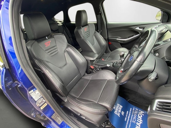 Used Ford Focus 2015 for sale - 77280229: Photo 12