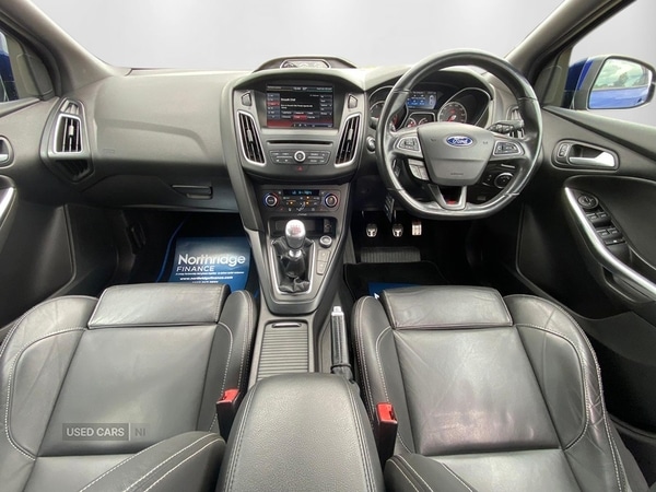 Used Ford Focus 2015 for sale - 77280229: Photo 17