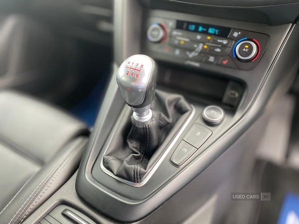 Used Ford Focus 2015 for sale - 77280229: Photo 23