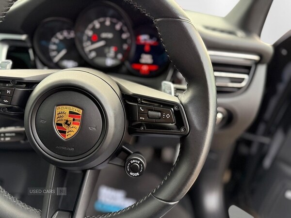 Used Porsche Macan 2022 for sale - 76562857: Photo 24