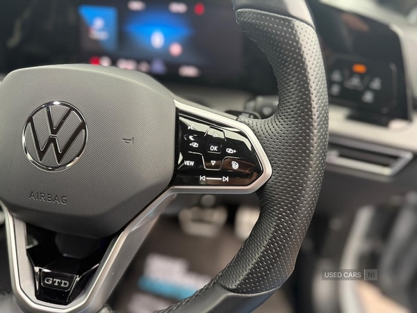 Used Volkswagen Golf 2023 for sale - 76772480: Photo 23