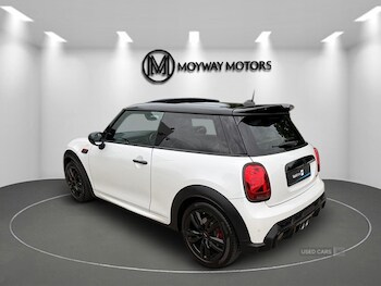 Used MINI Hatch 2023 for sale - 78989434: Photo