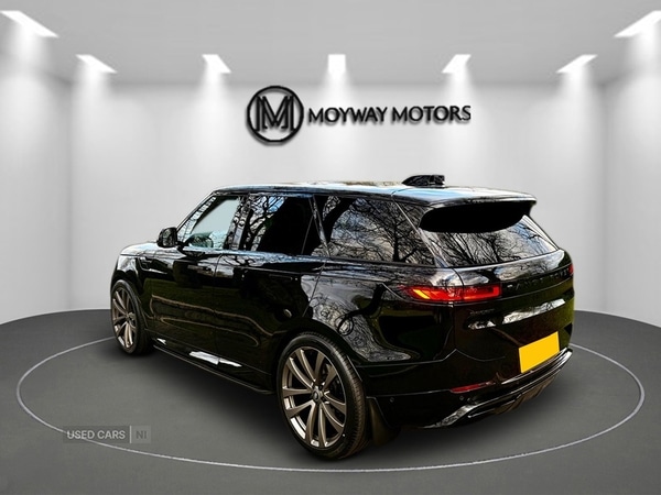 Used Land Rover Range Rover Sport 2024 for sale - 77017624: Photo 4