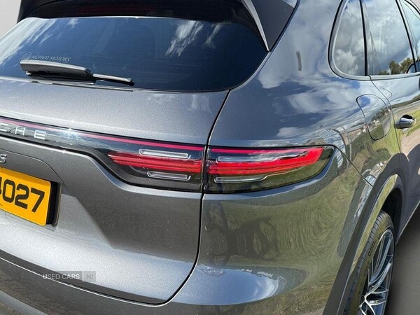 Used Porsche Cayenne 2020 for sale - 75929182: Photo 32