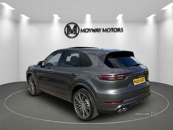 Used Porsche Cayenne 2020 for sale - 75929182: Photo