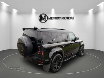 Used Land Rover Defender 2023 for sale - 76887767: Photo