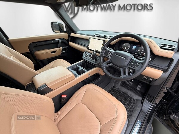Used Land Rover Defender 2025 for sale - 77884189: Photo 11