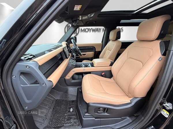 Used Land Rover Defender 2025 for sale - 77884189: Photo 13