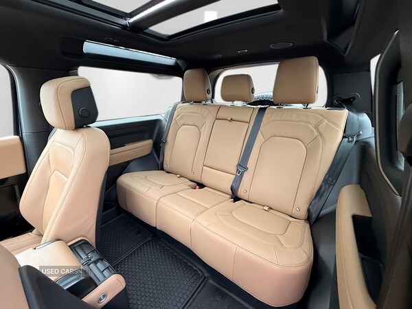 Used Land Rover Defender 2025 for sale - 77884189: Photo 15