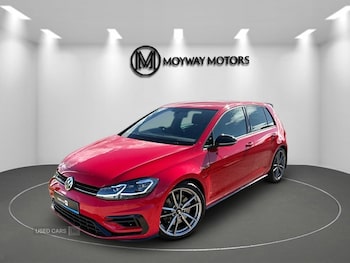 Volkswagen - Golf