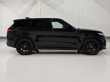 Used Land Rover Range Rover Sport 2025 for sale - 79588859: Photo