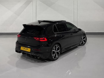 Used Volkswagen Golf 2023 for sale - 79588842: Photo