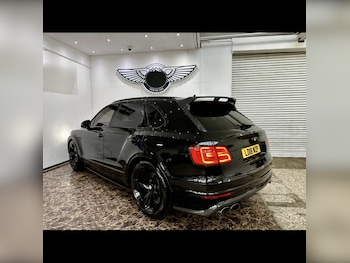 Used Bentley Bentayga 2018 for sale - 78345755: Photo