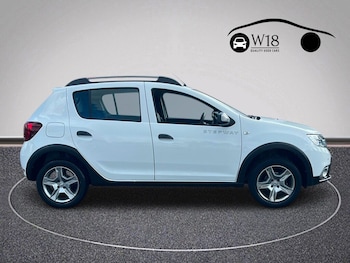 Used Dacia Sandero Stepway 2020 for sale - 79438461: Photo