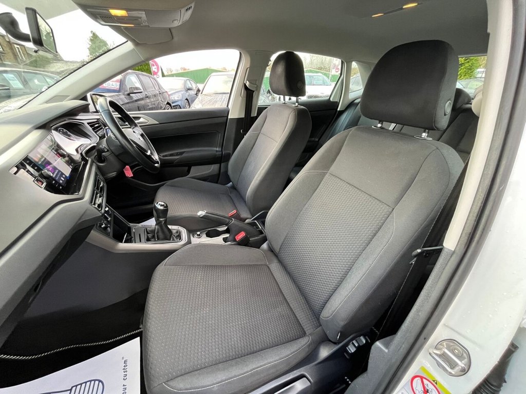 Used Volkswagen Polo 2018 for sale - 76934477: Photo 6