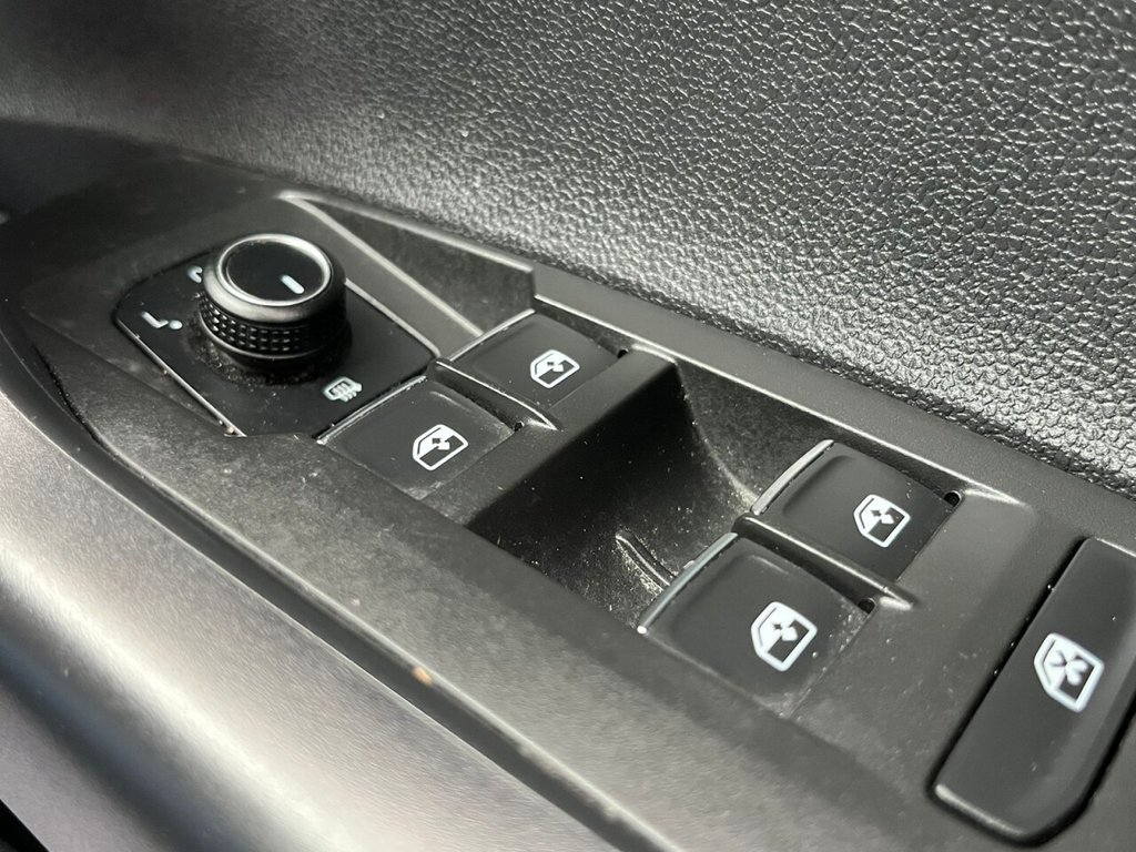 Used Volkswagen Polo 2018 for sale - 77212565: Photo 4