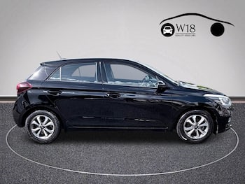 Used Hyundai i20 2018 for sale - 79722533: Photo