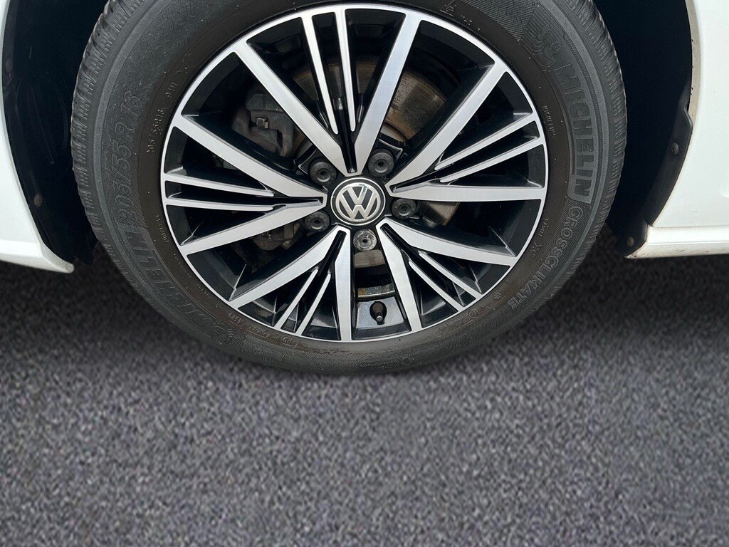 Used Volkswagen Golf 2018 for sale - 76235634: Photo 11