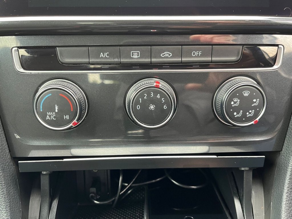 Used Volkswagen Golf 2018 for sale - 76235634: Photo 21