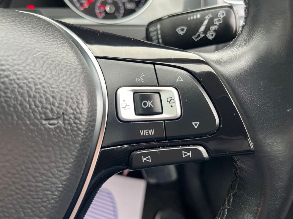 Used Volkswagen Golf 2018 for sale - 76235634: Photo 35