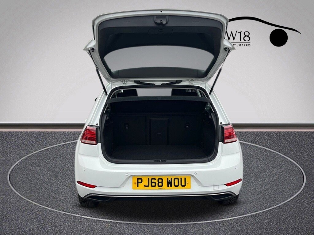 Used Volkswagen Golf 2018 for sale - 76235634: Photo 5