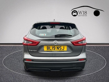 Used Nissan Qashqai 2019 for sale - 76570104: Photo