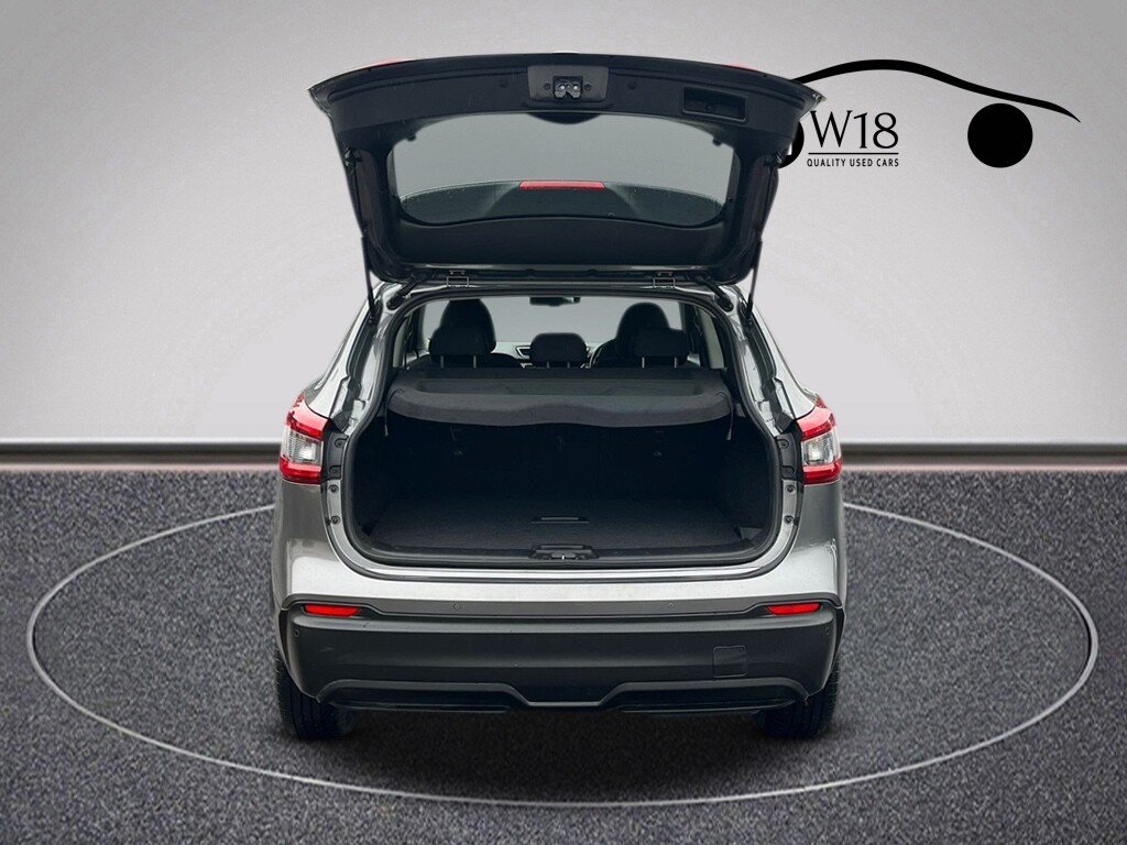 Used Nissan Qashqai 2019 for sale - 76570104: Photo 5