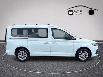 Used Ford Grand Tourneo Connect 2024 for sale - 78749680: Photo