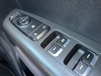 Used Kia Sportage 2018 for sale - 78658298: Photo