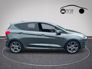 Used Ford Fiesta 2019 for sale - 79300589: Photo