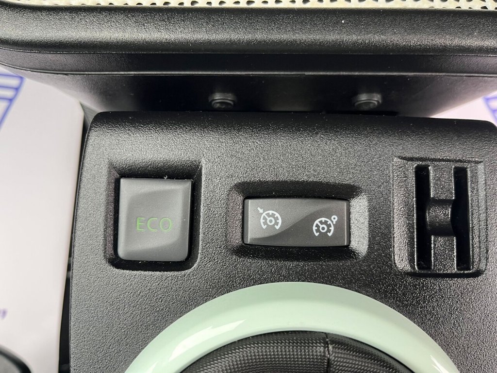 Used Renault Twingo 2018 for sale - 76417935: Photo 20