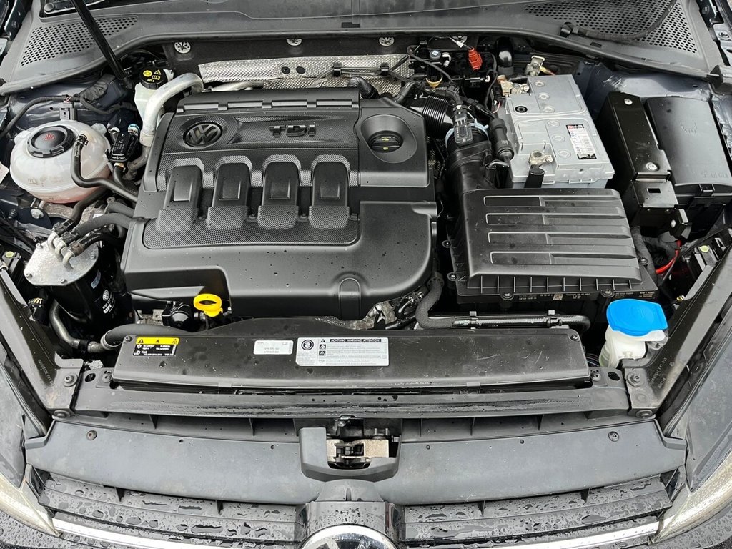 Used Volkswagen Golf 2018 for sale - 76570358: Photo 10