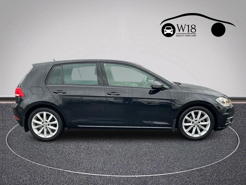 Used Volkswagen Golf 2018 for sale - 76570358: Photo 2