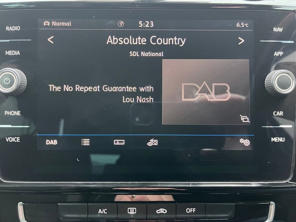 Used Volkswagen Golf 2018 for sale - 76570358: Photo 33