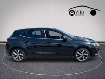Used Renault Megane 2017 for sale - 74581026: Photo