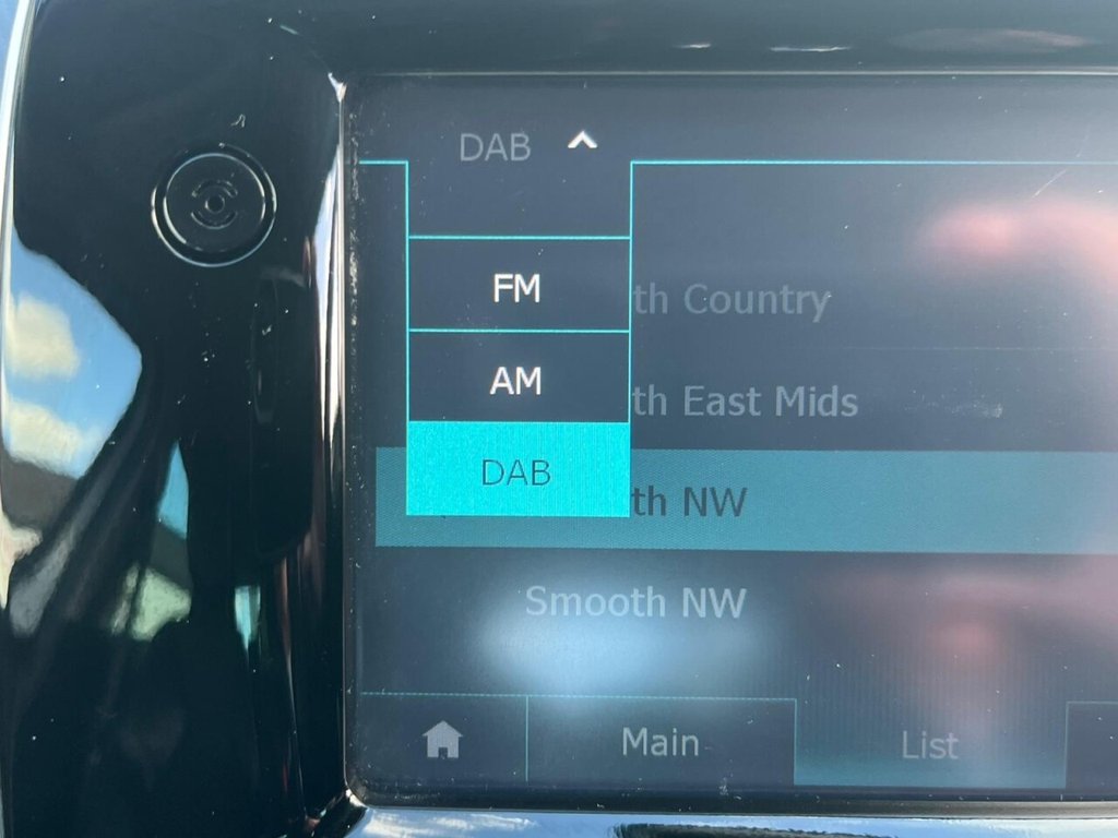 Used Renault Clio 2018 for sale - 78200580: Photo 19