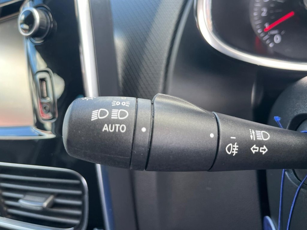 Used Renault Clio 2018 for sale - 78200580: Photo 23