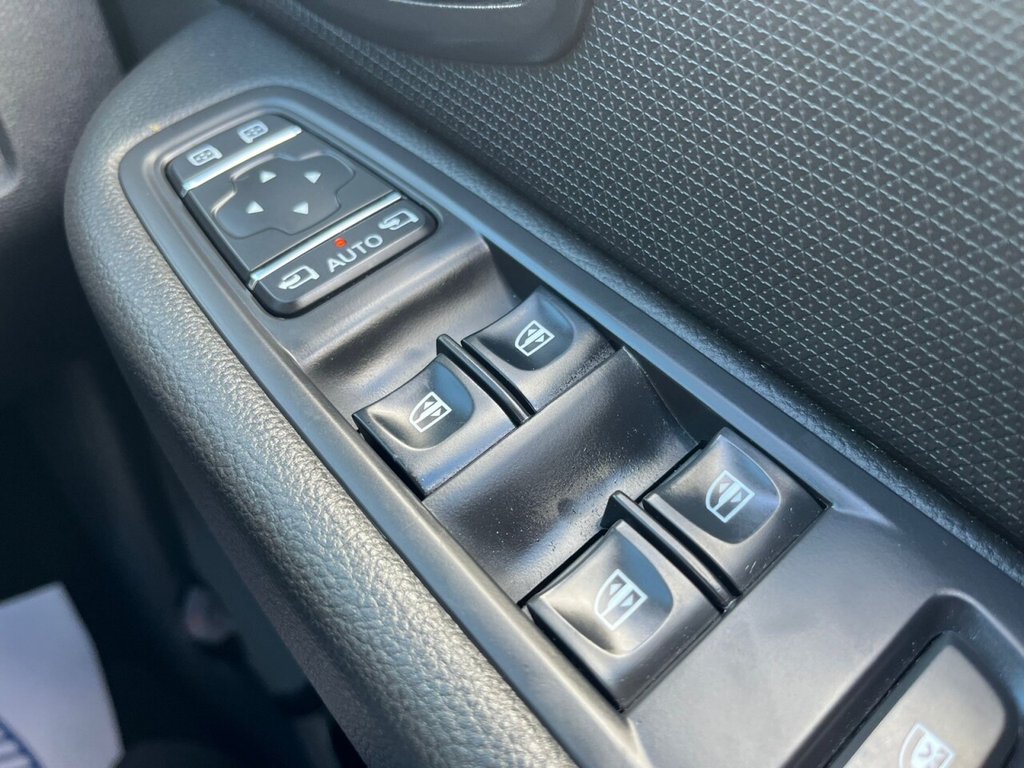 Used Renault Clio 2018 for sale - 78200580: Photo 4