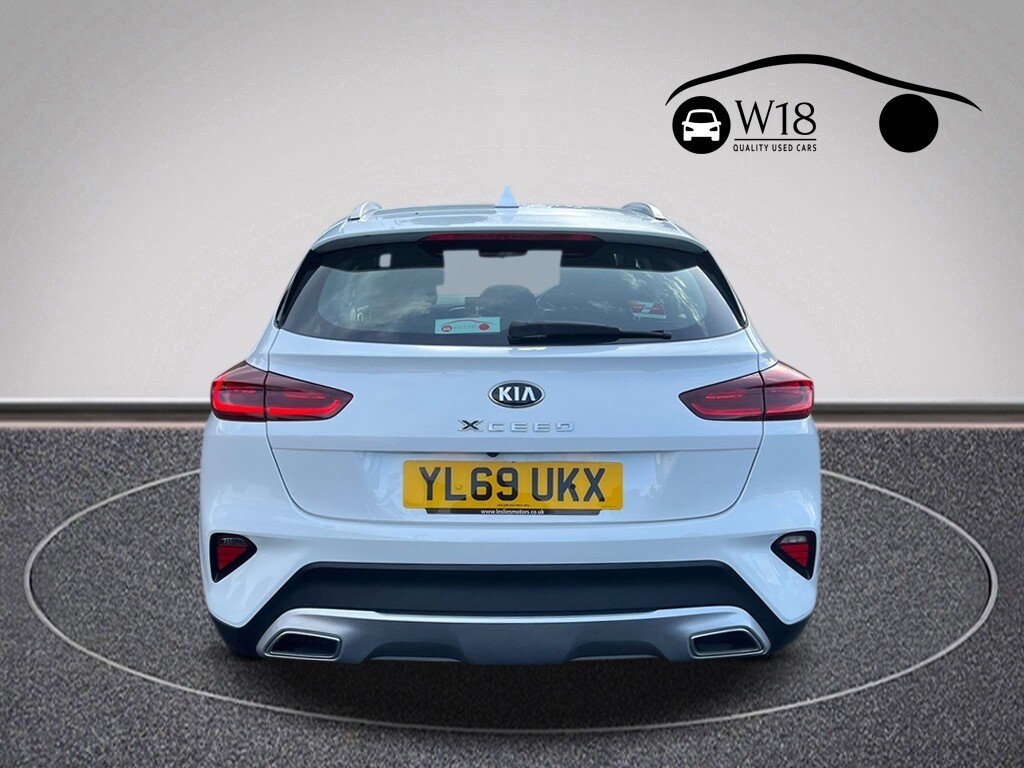 Used Kia XCeed 2020 for sale - 76333485: Photo 4