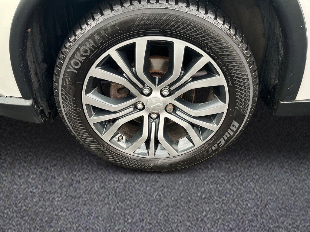 Used Mitsubishi Outlander 2017 for sale - 76429873: Photo 11