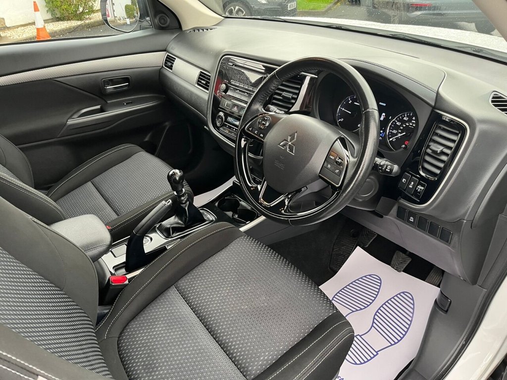 Used Mitsubishi Outlander 2017 for sale - 76429873: Photo 12