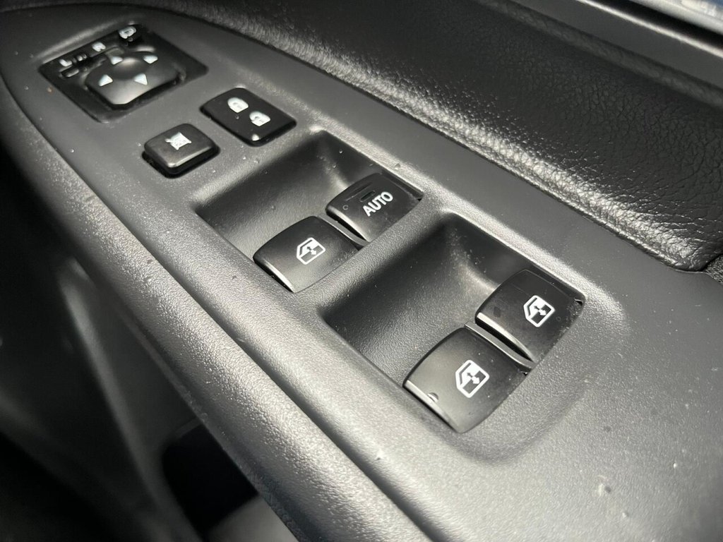 Used Mitsubishi Outlander 2017 for sale - 76429873: Photo 14